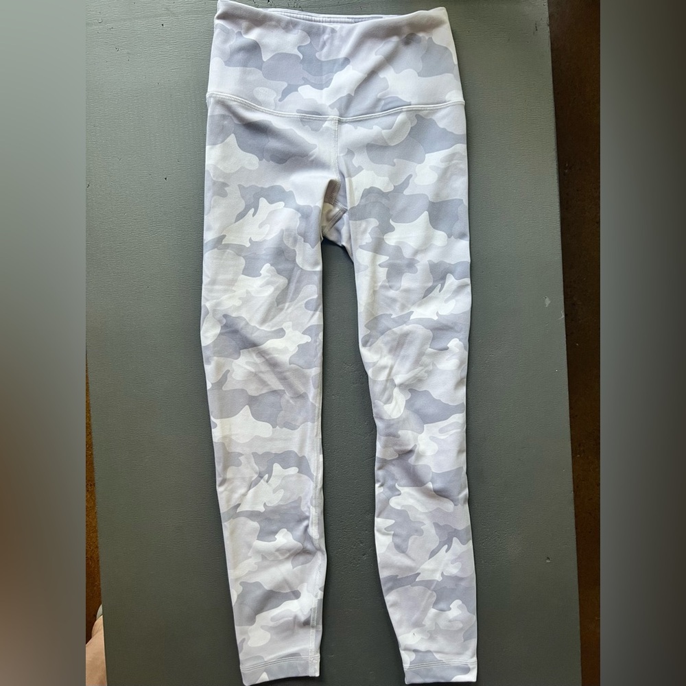 Yogolicious white/gray Camouflage Leggings